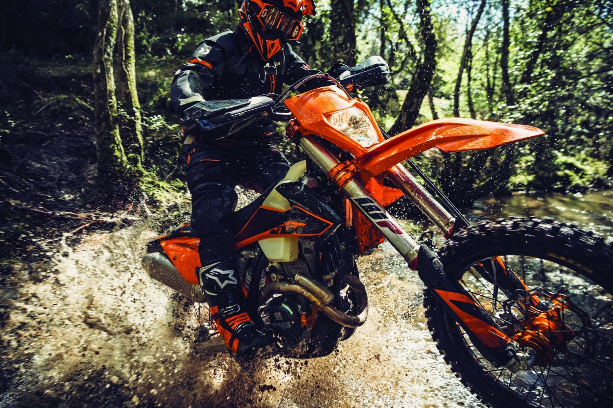 ktm 800